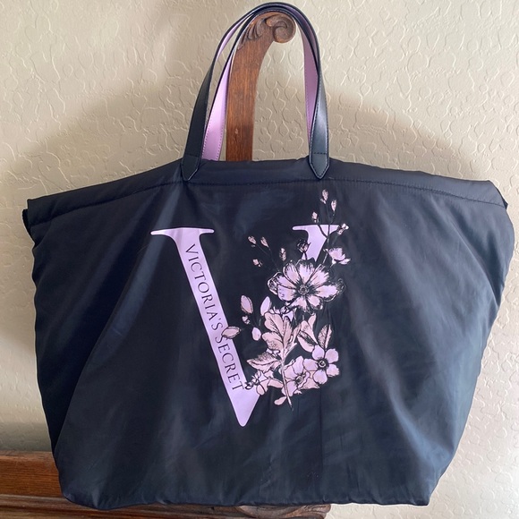 Victoria's Secret Handbags - Victoria’s Secret large black tote